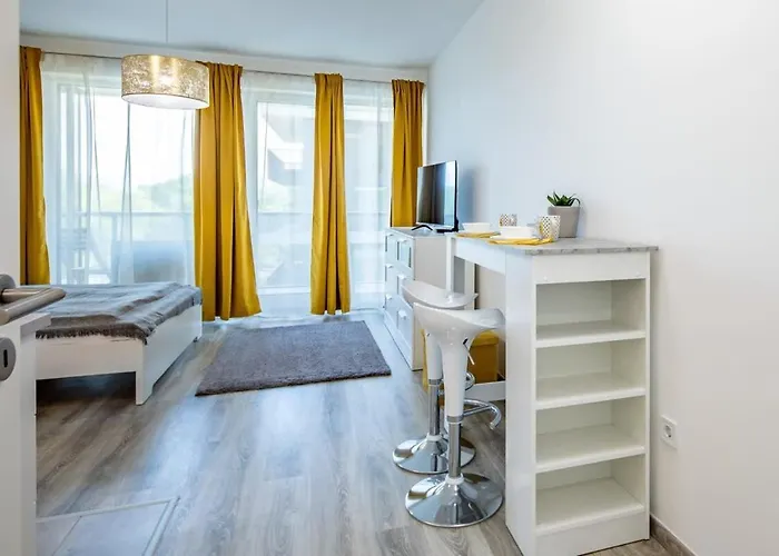 Appartement Brand New With Balcony