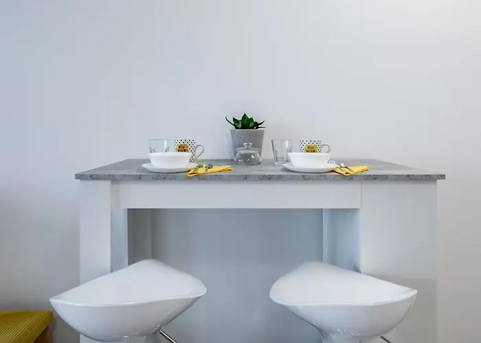 Brand New With Balcony Appartamento Budapest