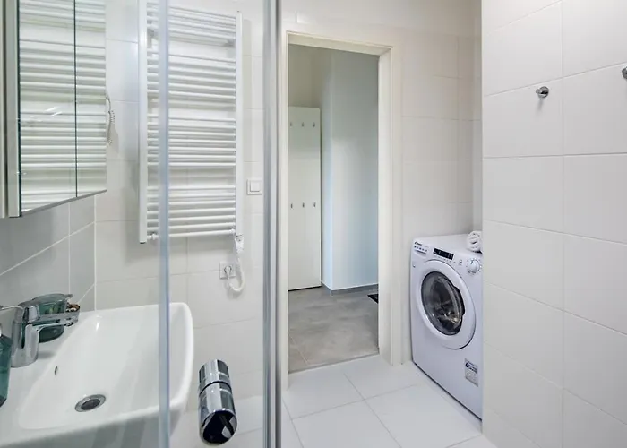 Brand New With Balcony Appartamento *