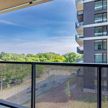 Brand New With Balcony Apartman Budapest