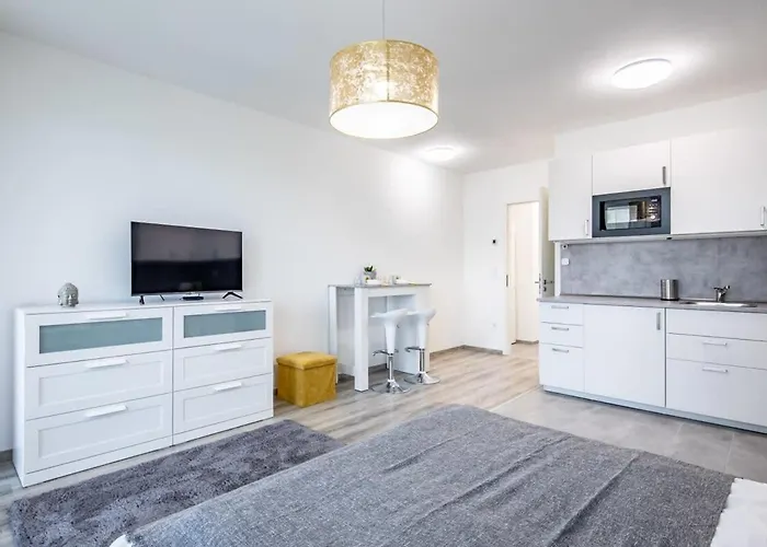 Brand New With Balcony Apartamento Budapeste