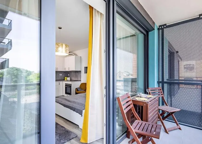 Brand New With Balcony * Budapeste
